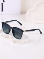 عینک آفتابی زنانه و مردانه Sleek Geometry پرادا مدل Prada | SGA-2806 - Image 5