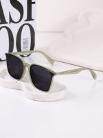 عینک آفتابی زنانه و مردانه Sleek Geometry پرادا مدل Prada | SGA-2806 - Image 7
